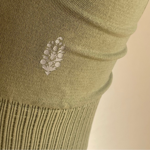 NWOT Free People square neck crop top - Picture 5 of 6